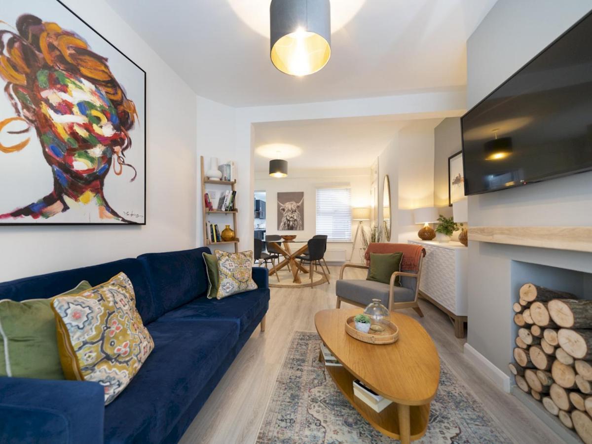 Pass The Keys 58 Lw Ave Stunning 2Br Terrace Top Location Lots Nearby 贝尔法斯特 外观 照片