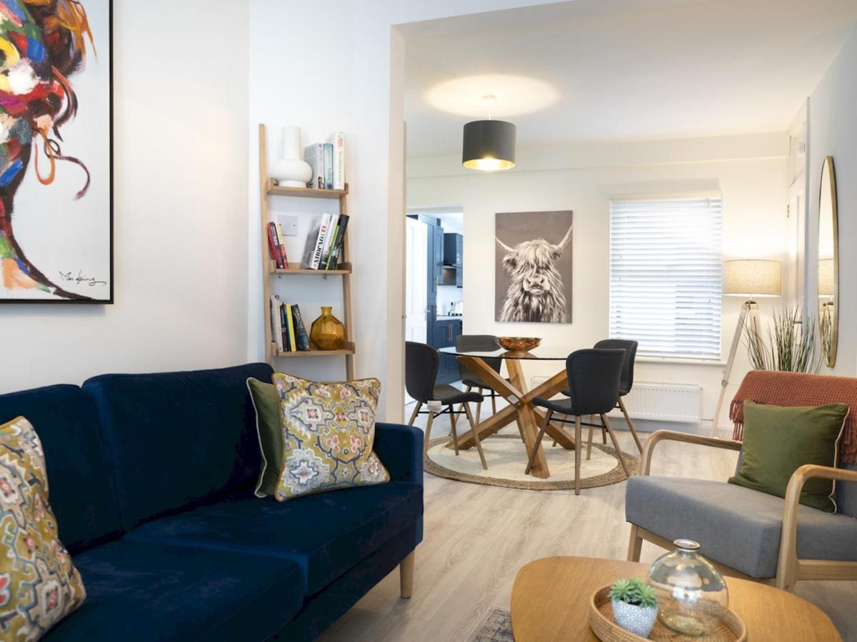 Pass The Keys 58 Lw Ave Stunning 2Br Terrace Top Location Lots Nearby 贝尔法斯特 外观 照片