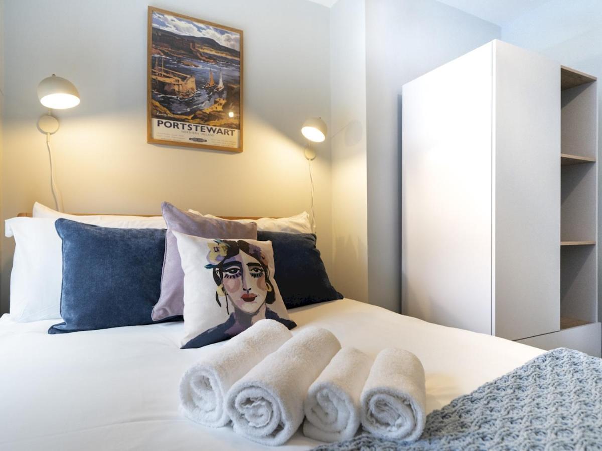 Pass The Keys 58 Lw Ave Stunning 2Br Terrace Top Location Lots Nearby 贝尔法斯特 外观 照片